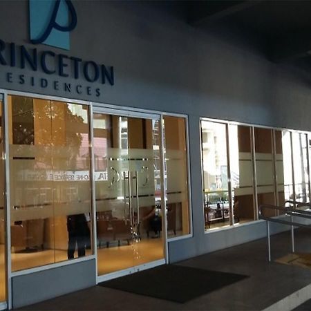 Gilmore Apartment At Princeton Residences Condominium Manila Ngoại thất bức ảnh