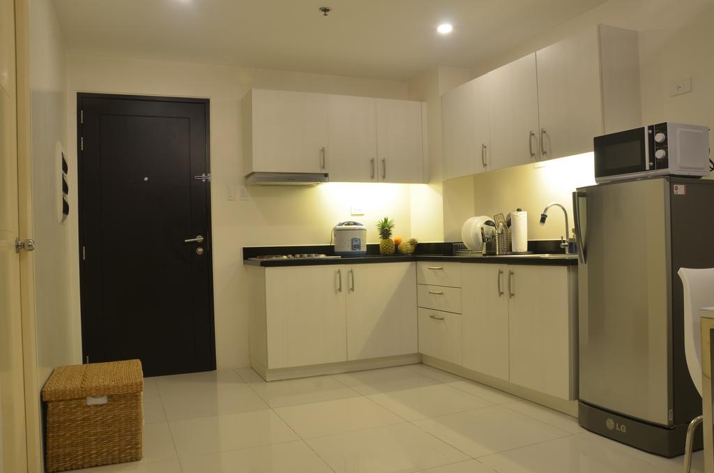 Gilmore Apartment At Princeton Residences Condominium Manila Phòng bức ảnh